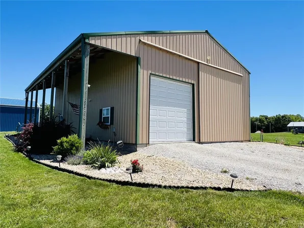 23250 Buck Run Pl, Perry, MO 63462