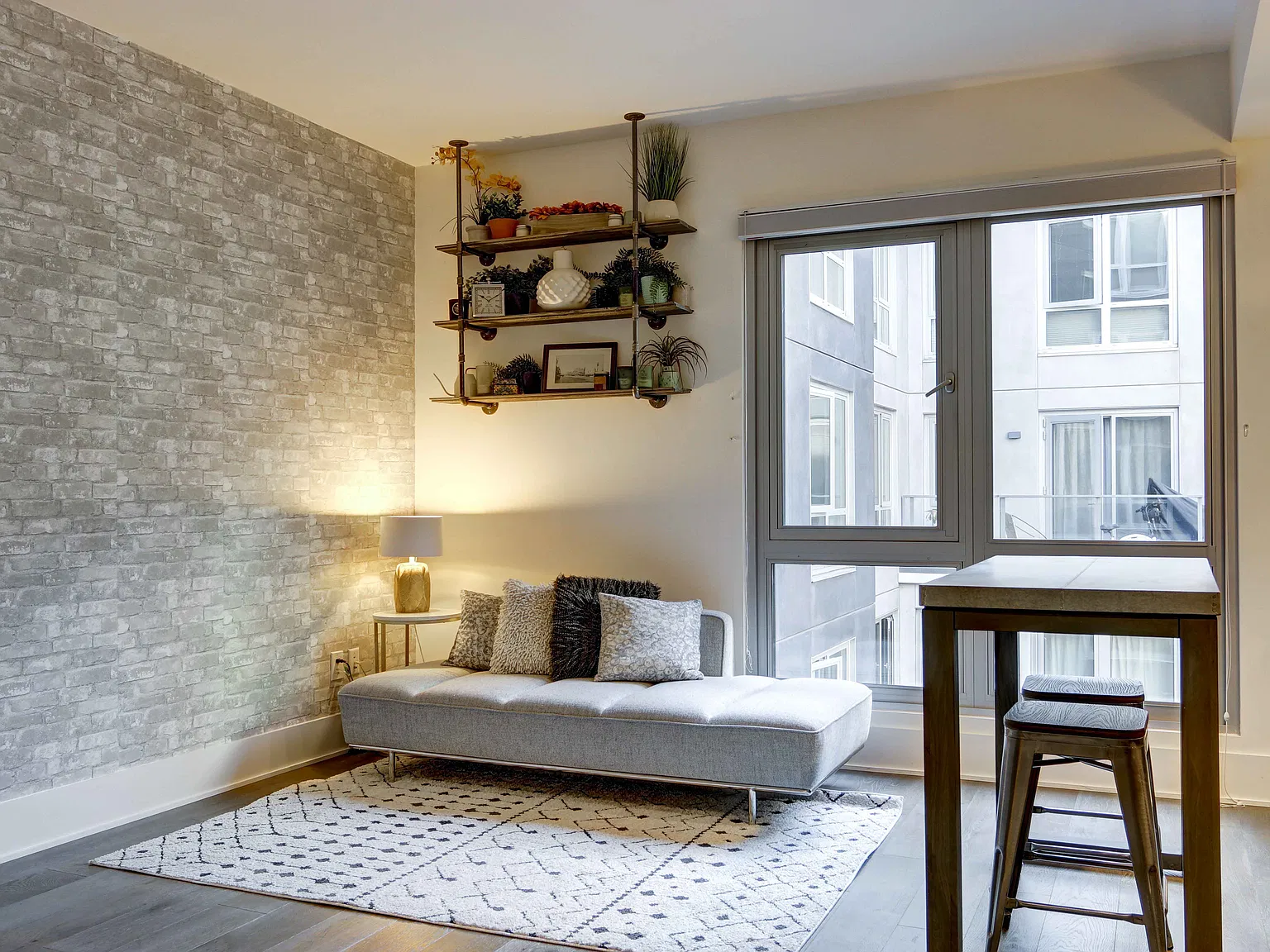 Studio, 453 sqft, $3,400 — Photo 2