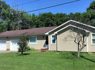 302 Pineridge Dr, Hopkinsville, KY 42240