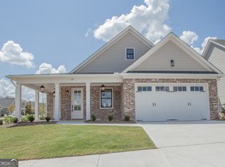 101 Live Oak Ln, Carrollton, GA 30117