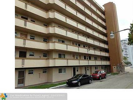 1st image of 1175 Miami Gardens Dr #404