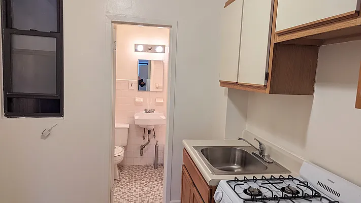 Rented by Corcoran | media 10