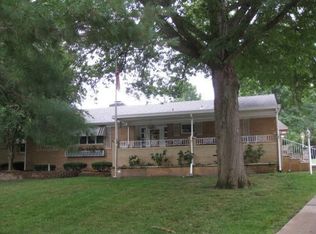 1900 E Sunset Dr, Springfield, MO 65804