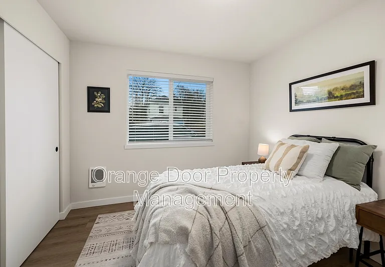 3623 S J St #B — Photo 15