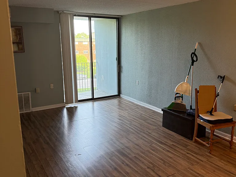 1750 N Marywood Ave #301 — Photo 1