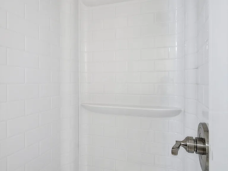 1208 Maplewood Rd — Photo 15