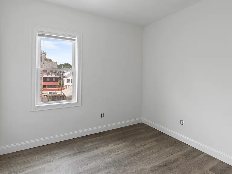 14 Trenton St #STREET2 — Photo 17