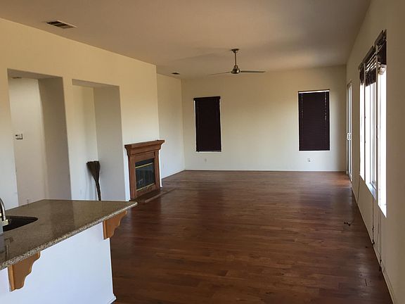 3rd image of 2106 Corte Condesa