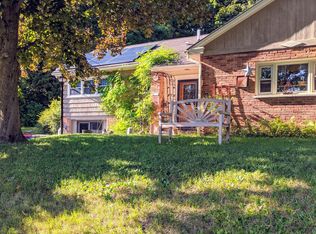 32 Leonard St, Adams, MA 01220