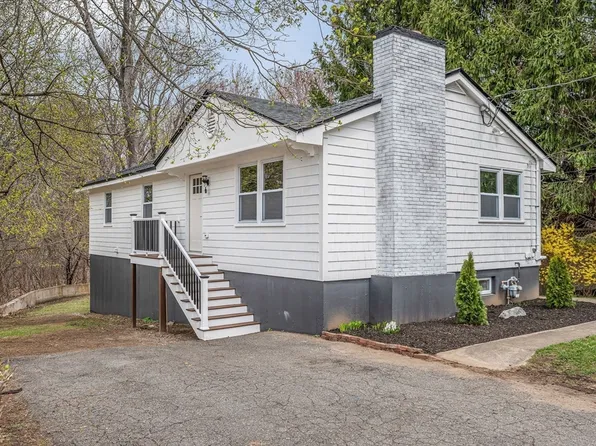 72 Great Woods Rd, Saugus, MA 01906