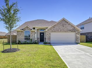 771 Woodhaven Lakes Dr, La Marque, TX 77568