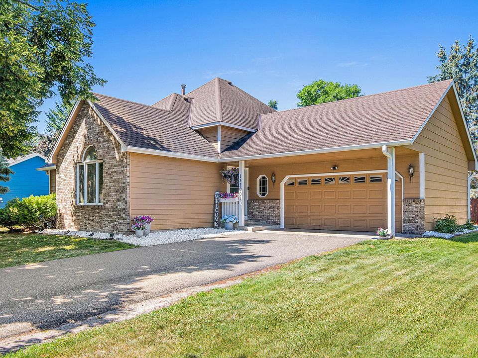 1st image of 13200 Isanti St NE