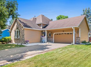 13200 Isanti St NE, Blaine, MN 55449