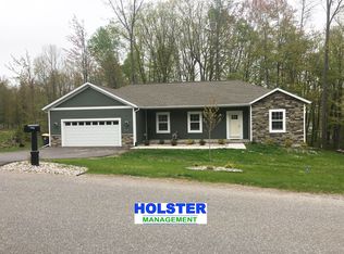 151234 Snowflake Ln, Wausau, WI 54401