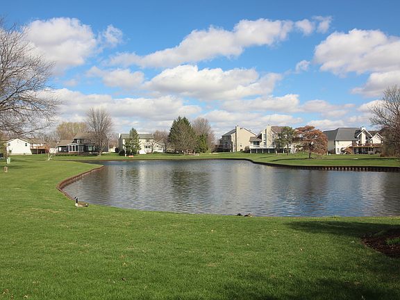 2nd image of 610 Old Farm Rd