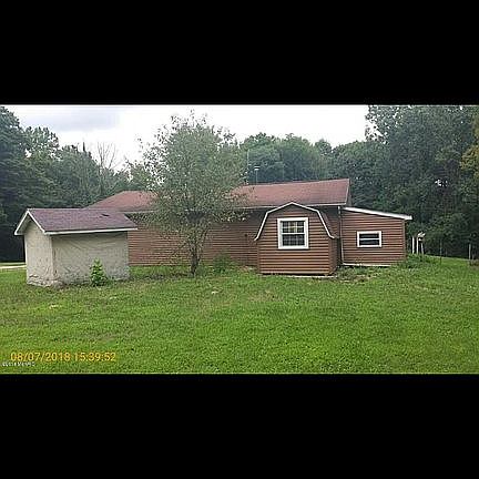 3rd image of 29801 41st St