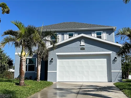 2239 SW 2nd Ln Photo 1