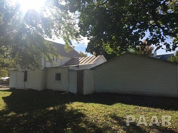 4th image of 1705 Young St