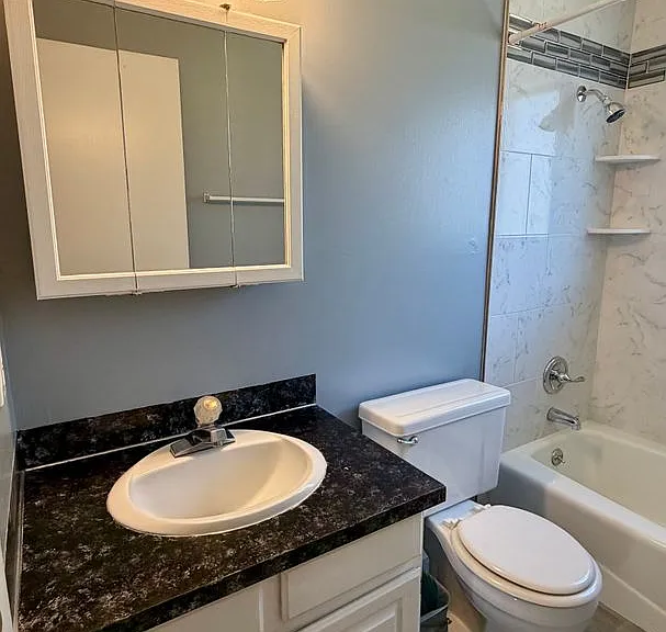 947 Canyon Rd #25 — Photo 9