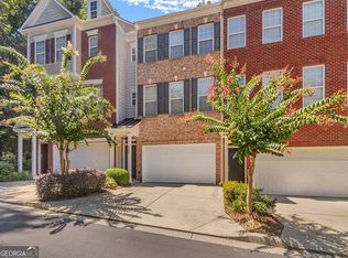2948 Wintercrest Pl, Dunwoody, GA 30360