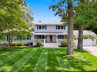 49 Maxim Road, Howell, NJ 07731
