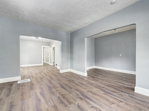 5th image of 3908 Brooklyn Ave #1