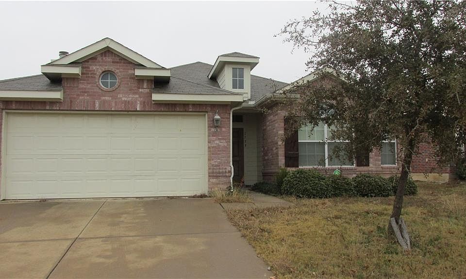 2nd image of 1739 Blacksmith Dr