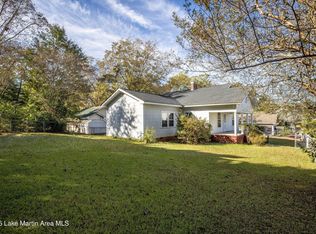 820 Willow St, Alexander City, AL 35010