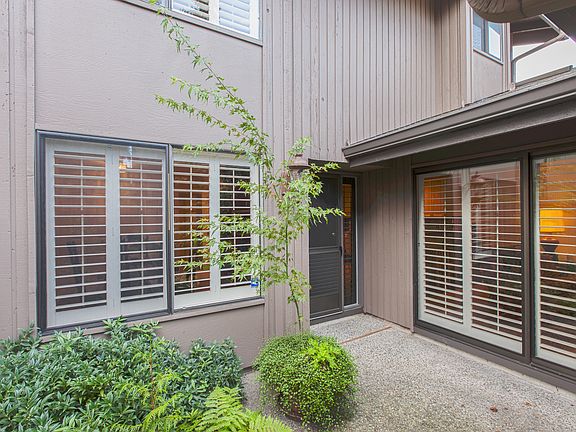 3rd image of 14205 NE 1st St #110L