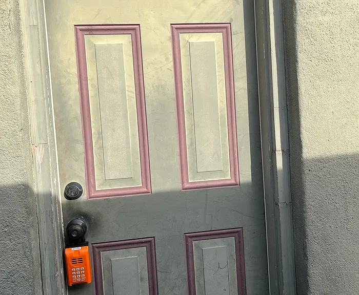910 Washington Ave #1 — Photo 9