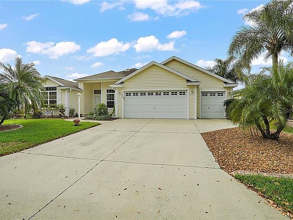 2nd image of 1636 Abernethy Pl