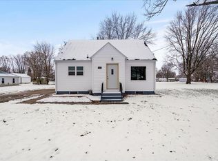 7032 La Porte Rd, Washburn, IA 50702