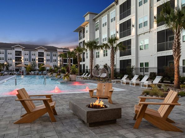 3000 Cypress Lake Rd #1214