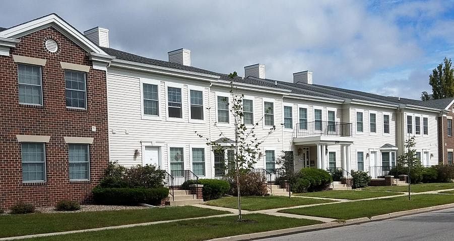 1st image of 2511 Bristol Dr Unit 107