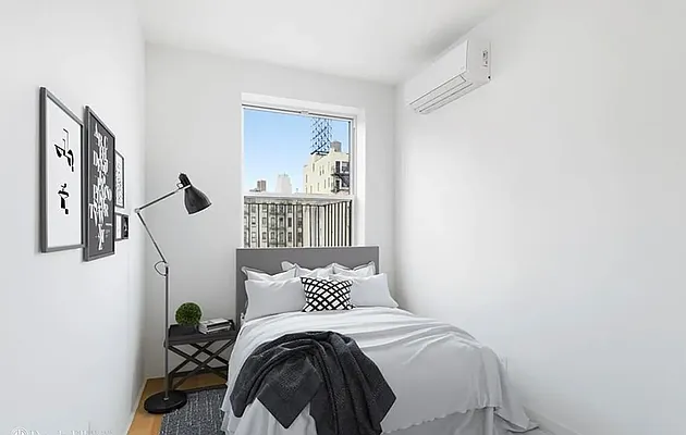 Rented by Dimitrios Kapelonis, LREB | media 7