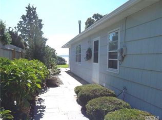 251 Asharoken Ave, Northport, NY 11768