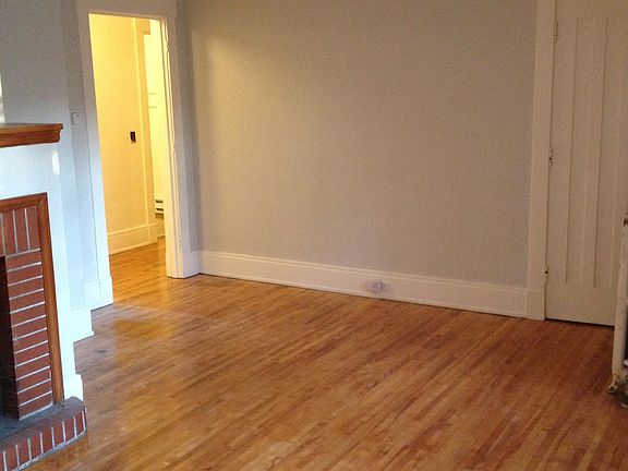 living / dining area