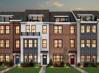 7409 Rocky Creek Ter, Annandale, VA 22003