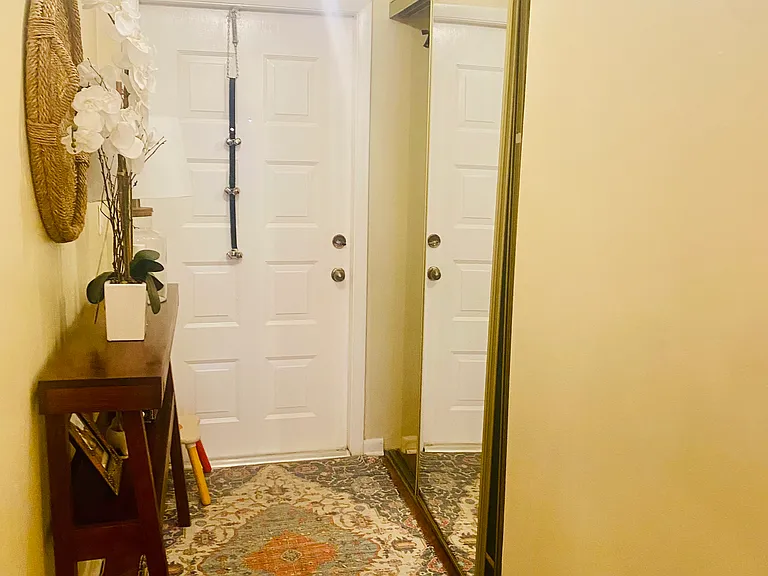 2907 SW 21st Ter #26B2 — Photo 7
