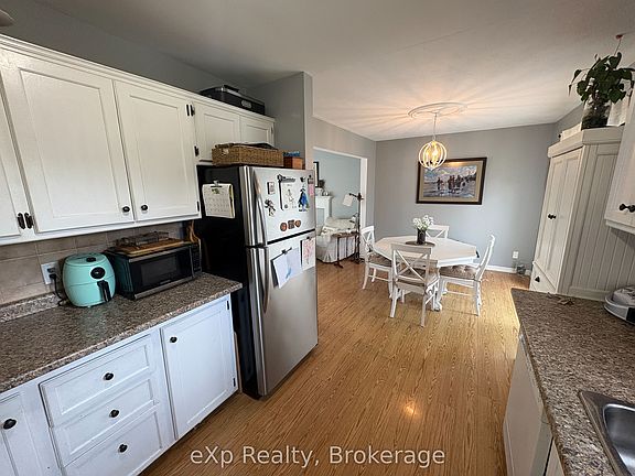 5th image of 174340 Mulock Rd