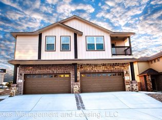 101 Lakeview Ct, Kyle, TX 78640