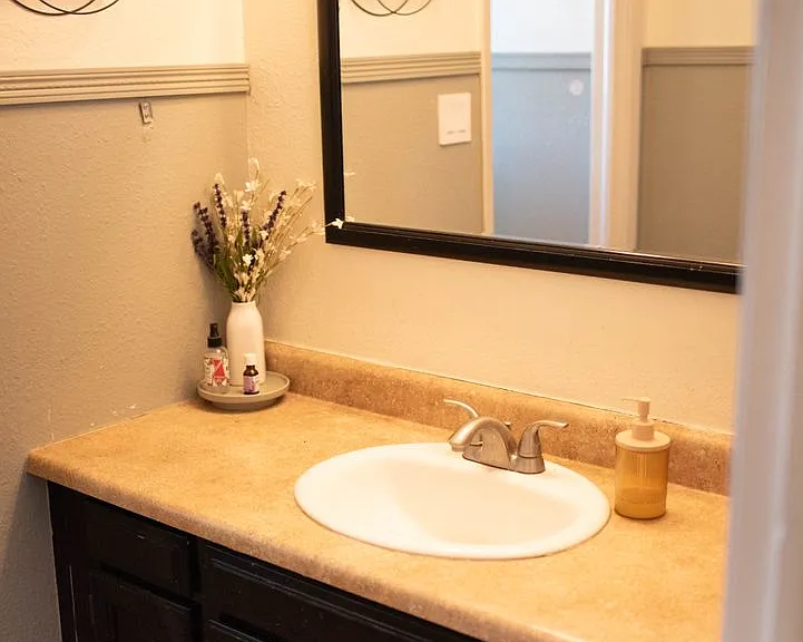 5360 Kennedy Dr — Photo 20