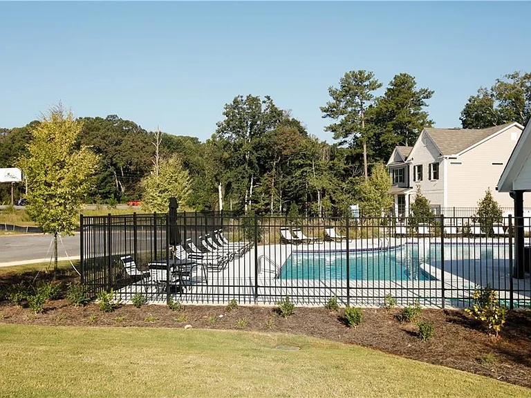 452 Hellen Valley Dr — Photo 39