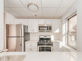 227 Christopher Columbus Dr APT 303B, Jersey City, NJ 07302