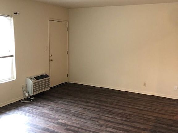 3rd image of 459 E Palm Ave APT B