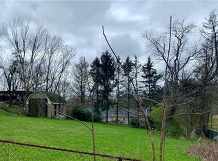240 McJunkin Rd, Pittsburgh, PA 15239