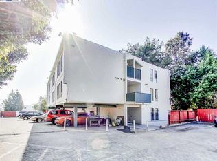 7036 Macarthur Blvd, Oakland, CA 94605