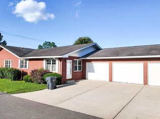 325 W South St, Jackson, OH 45640