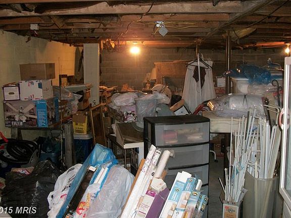 5th image of 1107 Wheeling Ave