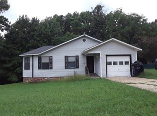 57 Walnut Heights Dr, Batesville, AR 72501